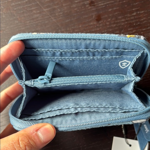 Vera Bradley Cat Print Wallet - denim blue - Picture 3 of 3